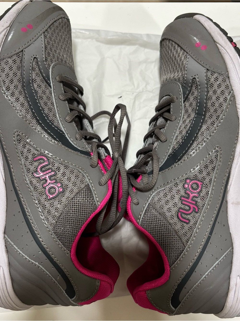 Ryka Gray Sneakers with Pink Lining - Women's Athletic Shoes 8 Wide